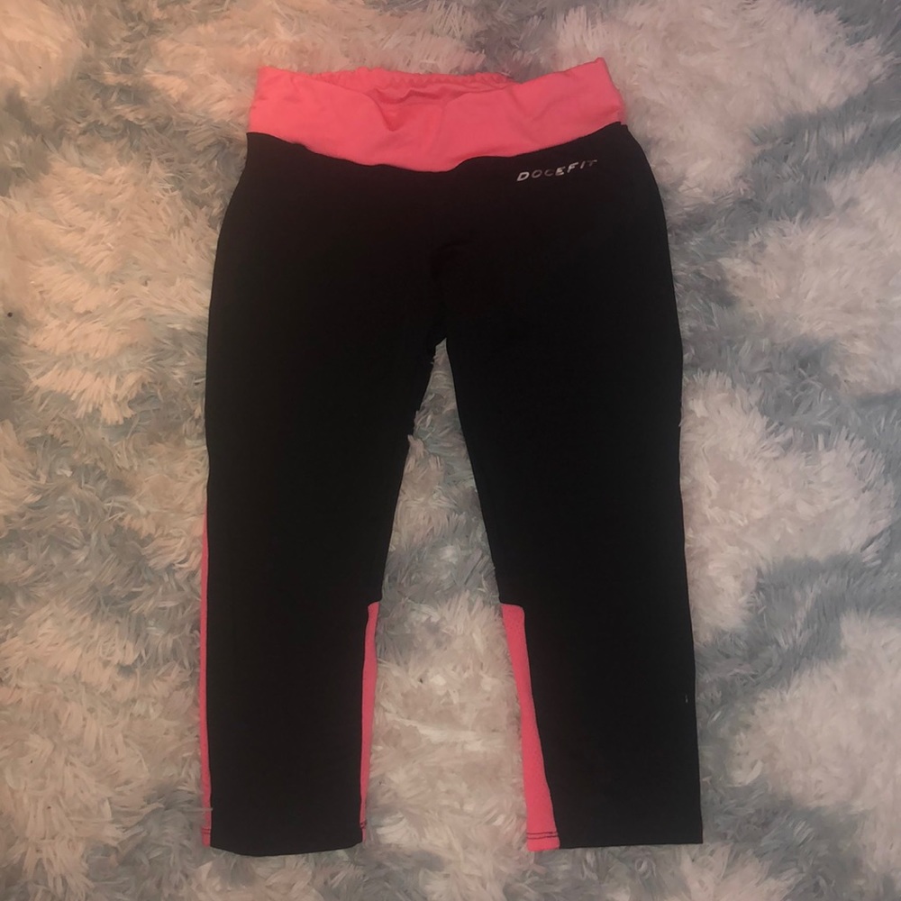 Black and Pink Athletic Cropped Leggings